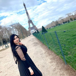 Meet your Posher, Zainab